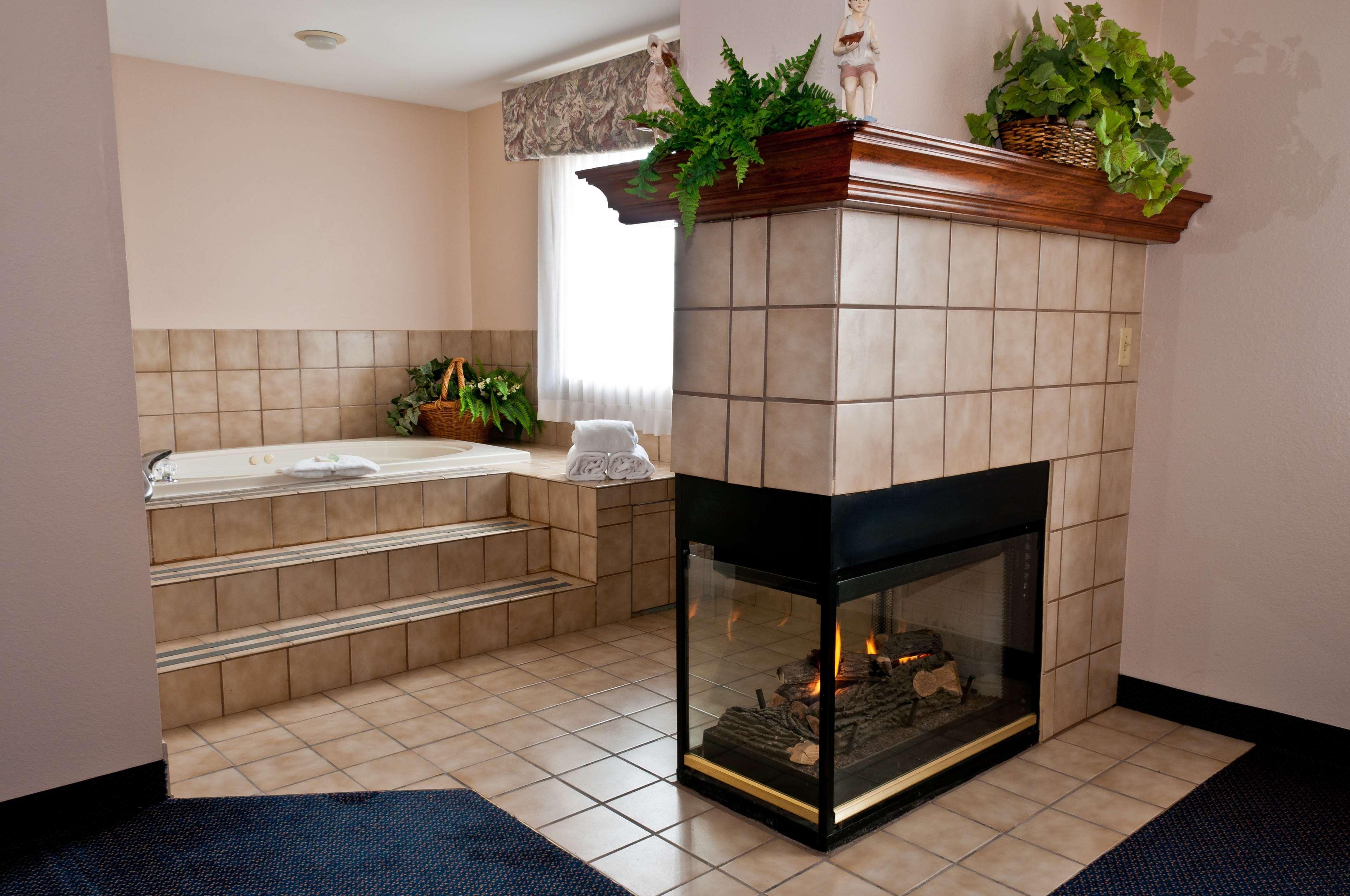 Best Western Plus Brandywine Inn & Suites Monticello Buitenkant foto