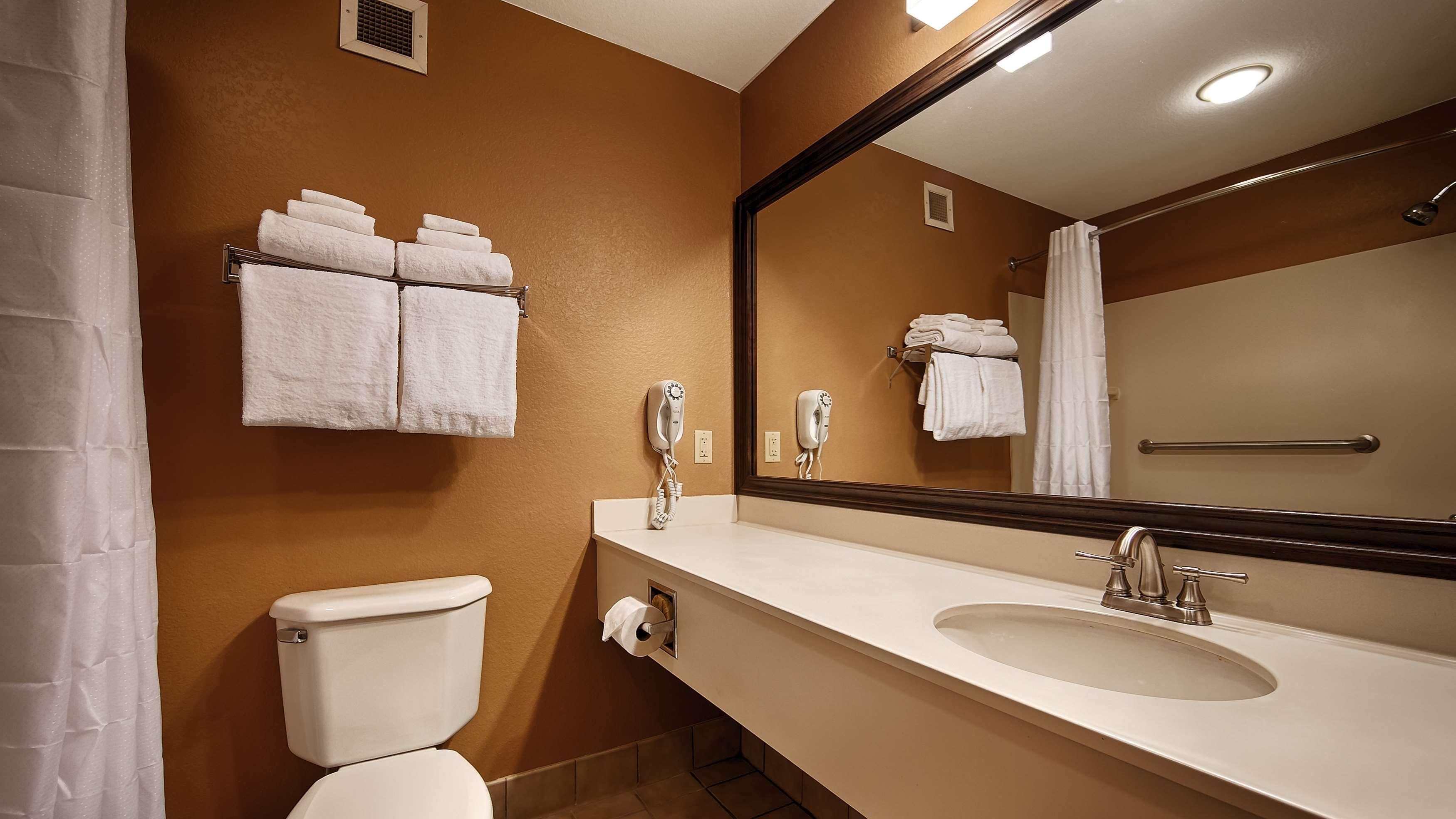 Best Western Plus Brandywine Inn & Suites Monticello Buitenkant foto