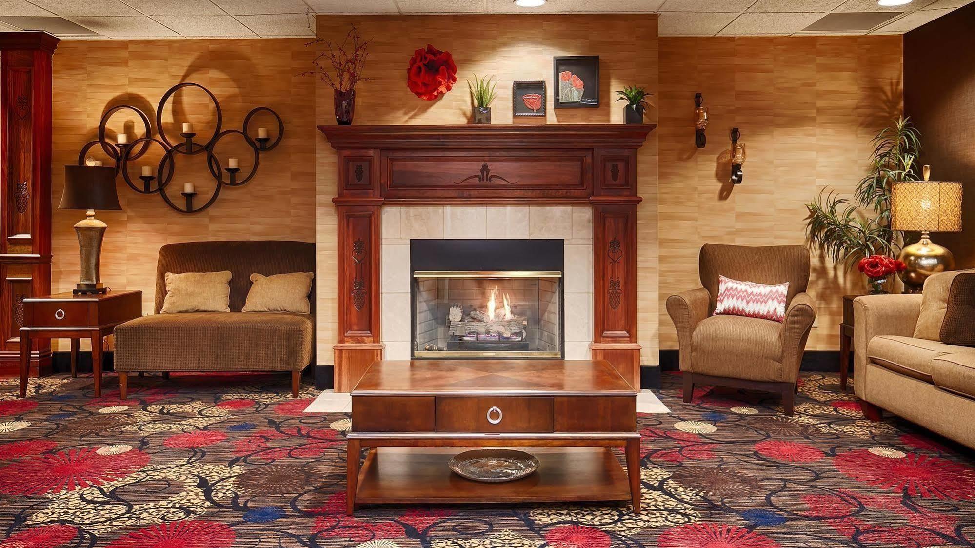Best Western Plus Brandywine Inn & Suites Monticello Buitenkant foto