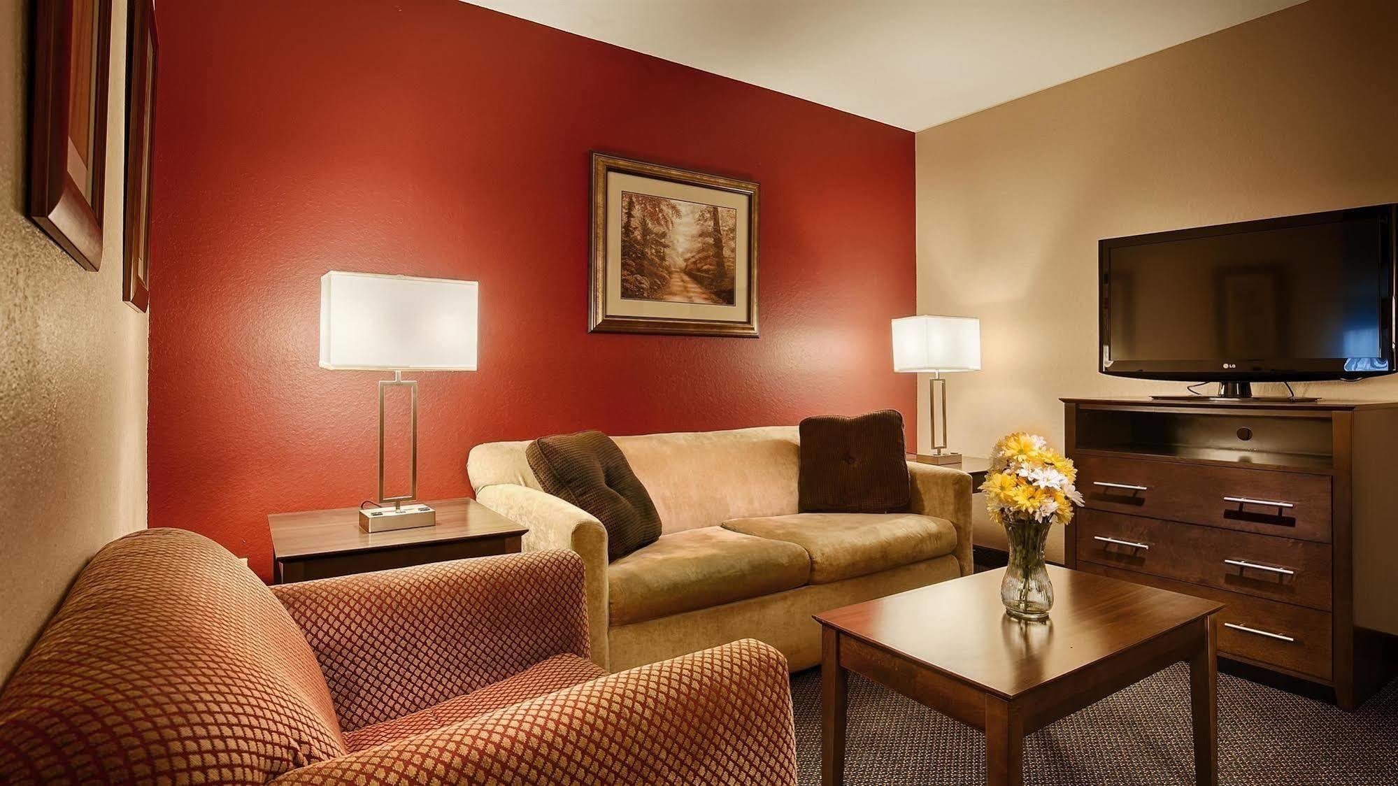 Best Western Plus Brandywine Inn & Suites Monticello Buitenkant foto